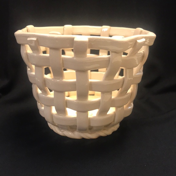 NapcoWare Other - Vintage NapcoWare Made in Spain White Ceramic Lattice Woven Basket/Plant Holder